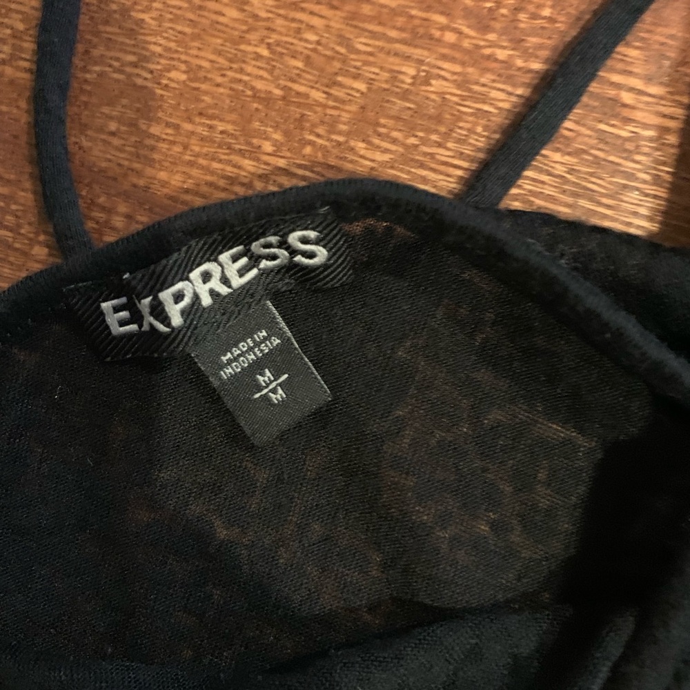 Express Top - Picture 3 of 4